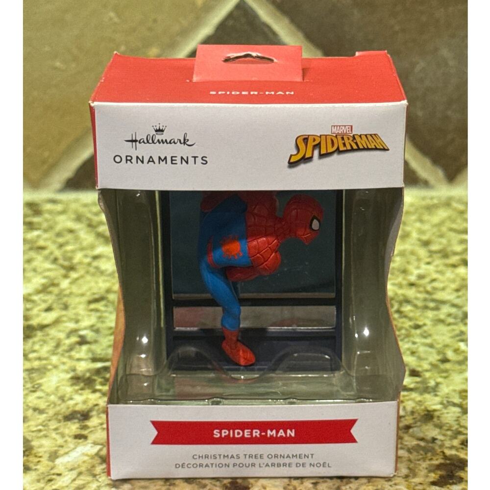 New Hallmark Christmas Ornament Hallmark Marvel SPIDER MAN on WINDOW Red Box